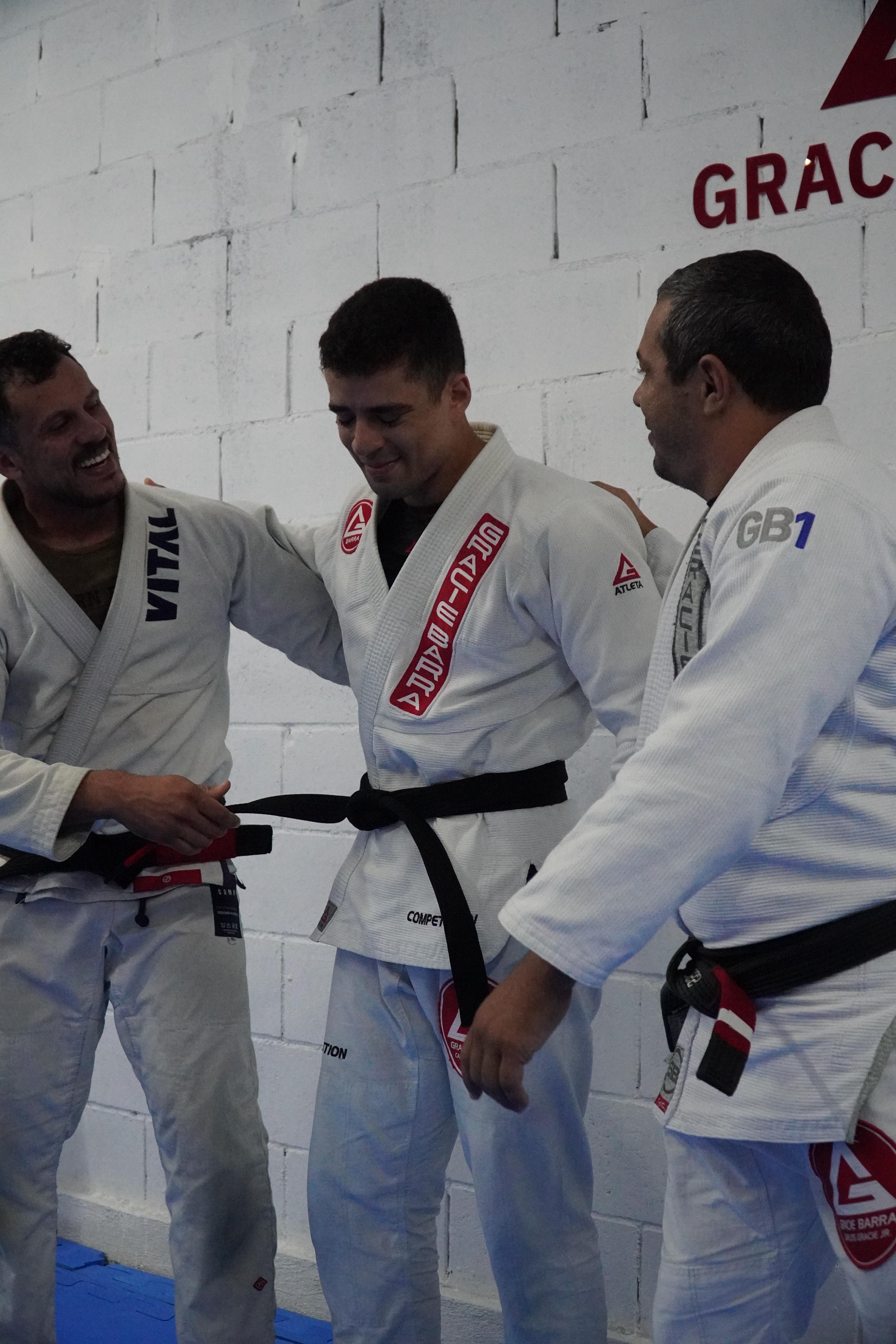 Cerimônia de graduação na Gracie Barra Caruaru